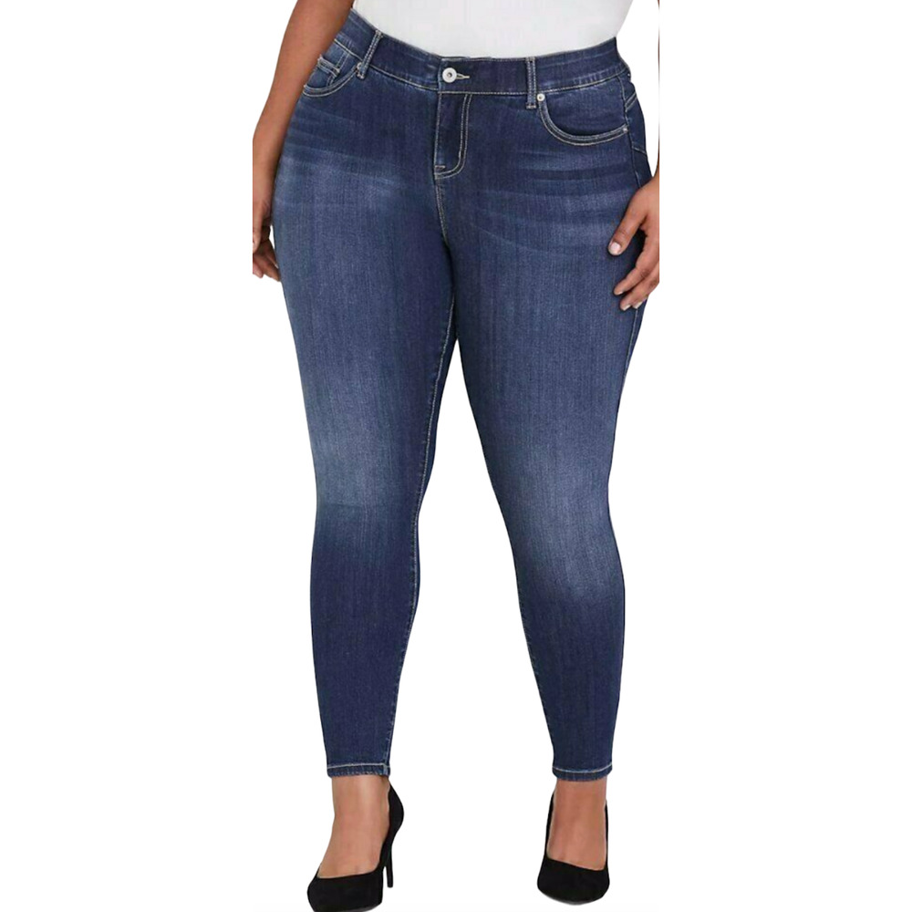 NEW TORRID BOMBSHELL SKINNY PREMIUM STRETCH DARK WASH JEANS SIZE 26R 26